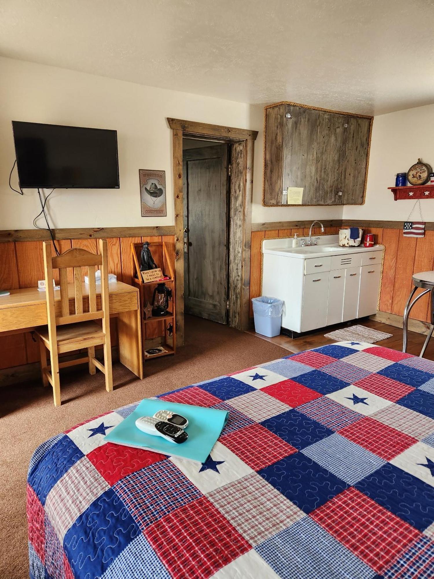 Cowboy Country Inn Escalante Quarto foto